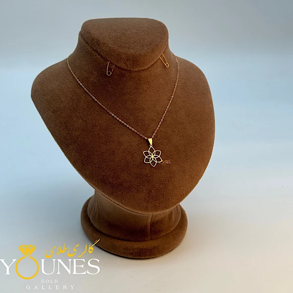 آویز گل شش پر مینیمال طلا لیزری